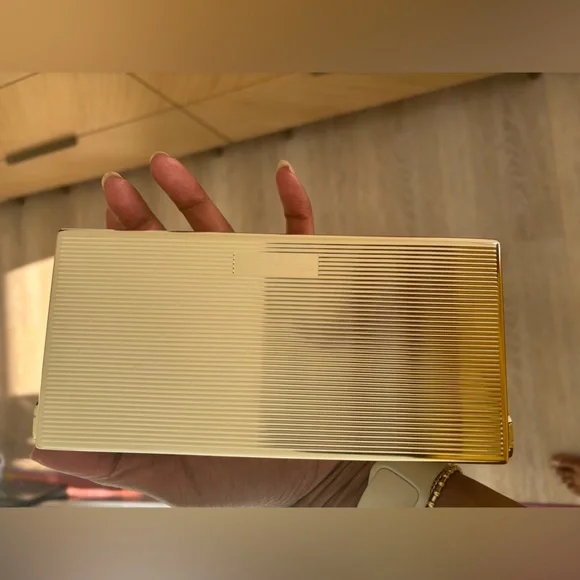 Christian Dior limited edition gold clutch gift with chain. Never used. NWOT - Picture 3 of 8